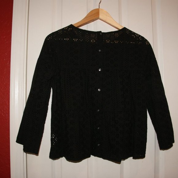 MADEWELL Black Eyelet Tiered Button-Back Top sz XS - Picture 7 of 15